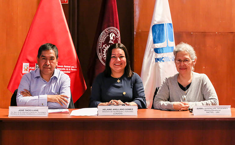 Panel de Accesibilidad con especialistas del Instituto Nacional de Investigación y Capacitación de Telecomunicaciones – INICTEL, la Dirección General de Accesibilidad y Desarrollo Tecnológico del Ministerio de Vivienda, Construcción y Saneamiento y la Dirección de Fiscalización y Sanciones del Consejo Nacional para la Integración de la Persona con Discapacidad – CONADIS.