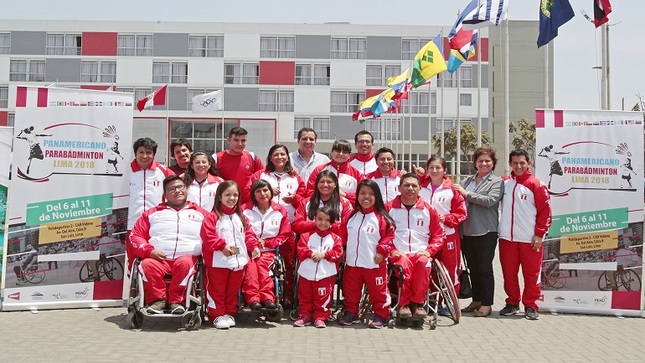 Delegación peruana de Parabádminton.
