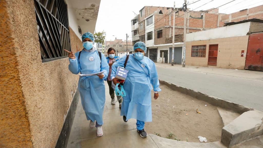 Minsa realizó más de 1000 pruebas moleculares a comerciantes y residentes en zonas con alto índice de contagio por COVID-19