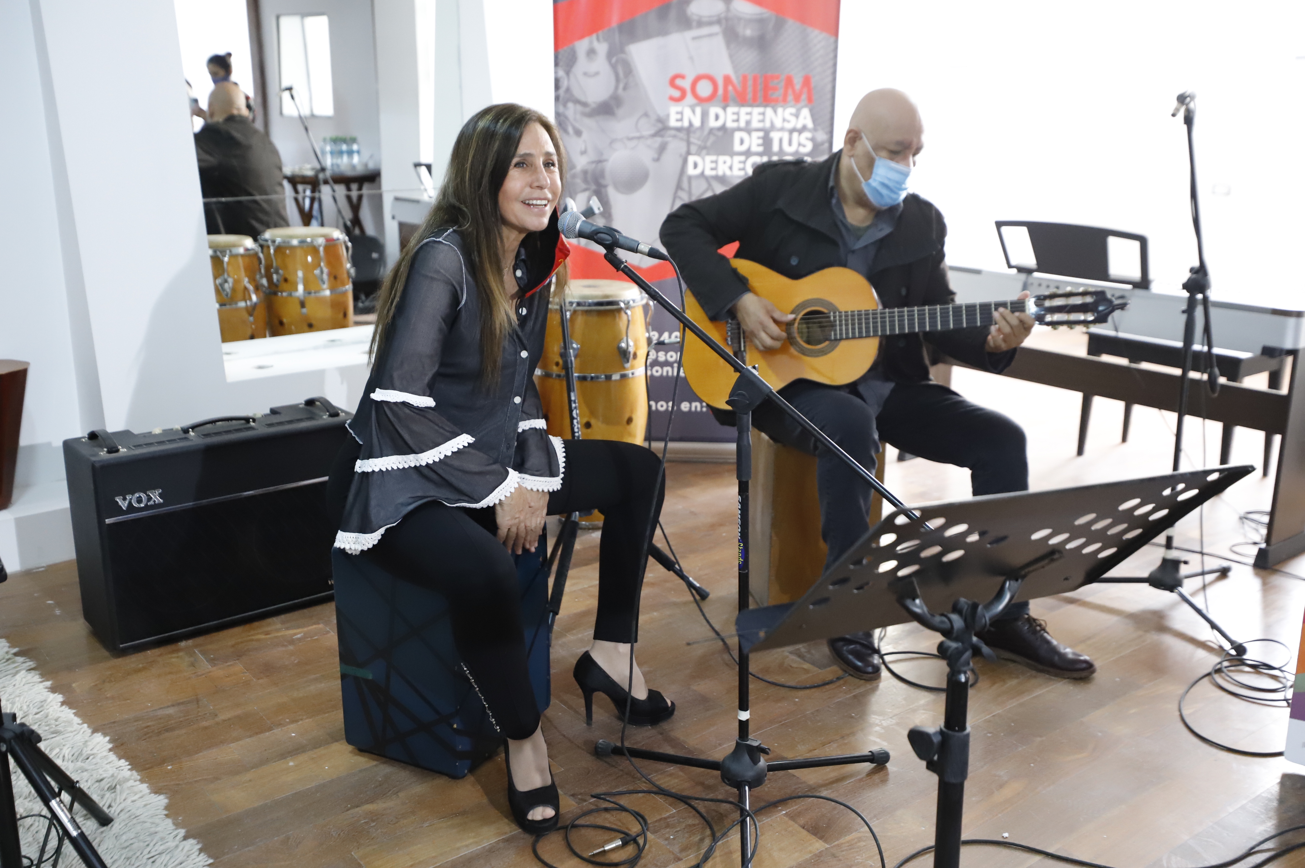 Ministra de Cultura saluda a los músicos y cultores por el Día de la Canción Criolla