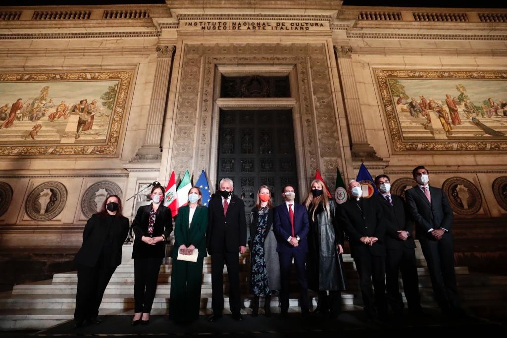 Ministerio de Cultura, embajada de Italia y Enel Perú inauguran nueva iluminación que embellece Museo de Arte Italiano