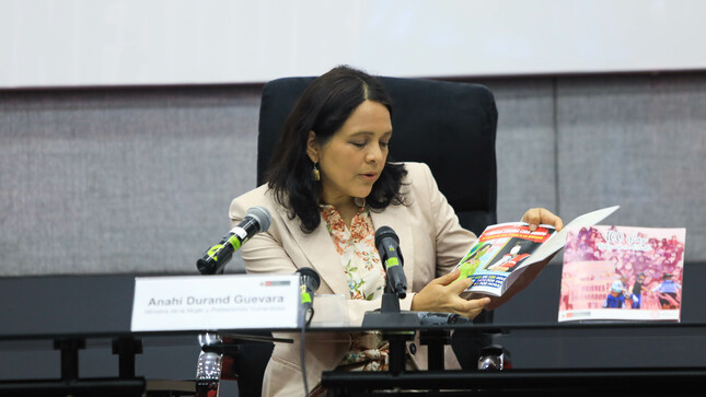 Conferencia por cien días de gestión