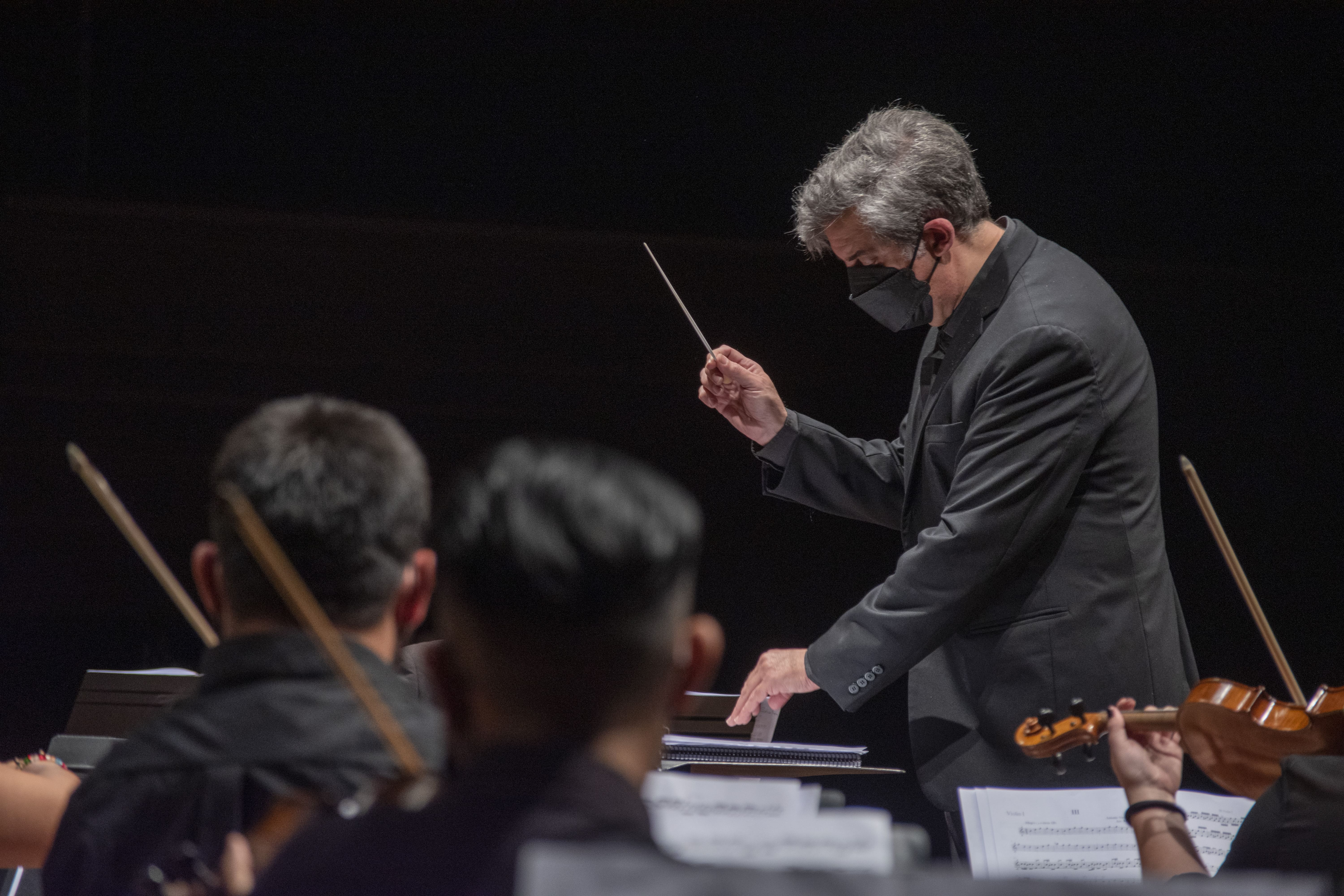 Se presenta la Sinfónica Juvenil del Perú en el Gran Teatro Nacional con obras de Mozart, Brahms y Strauss