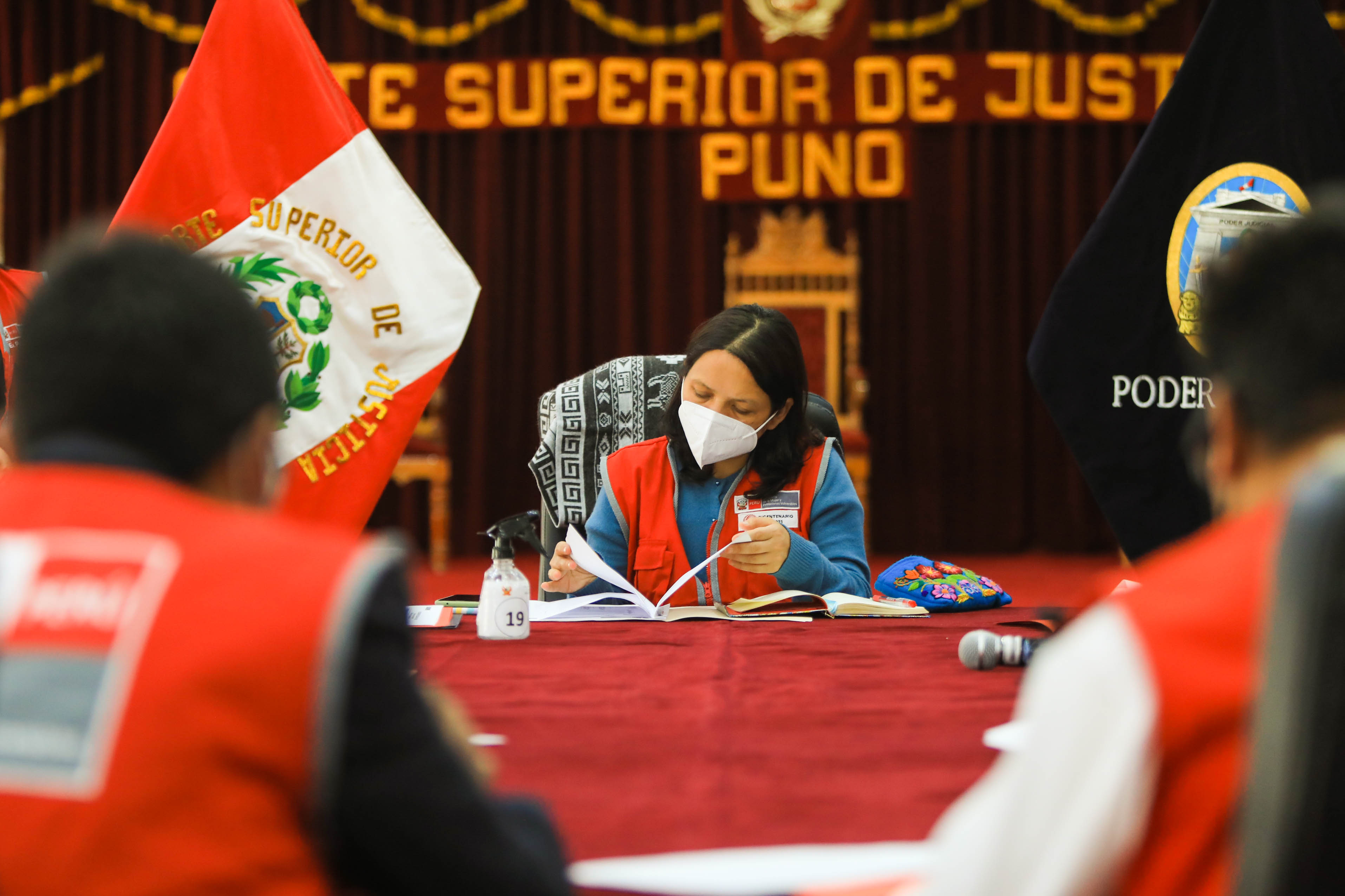 Anahí Durand en visita de trabajo a Puno