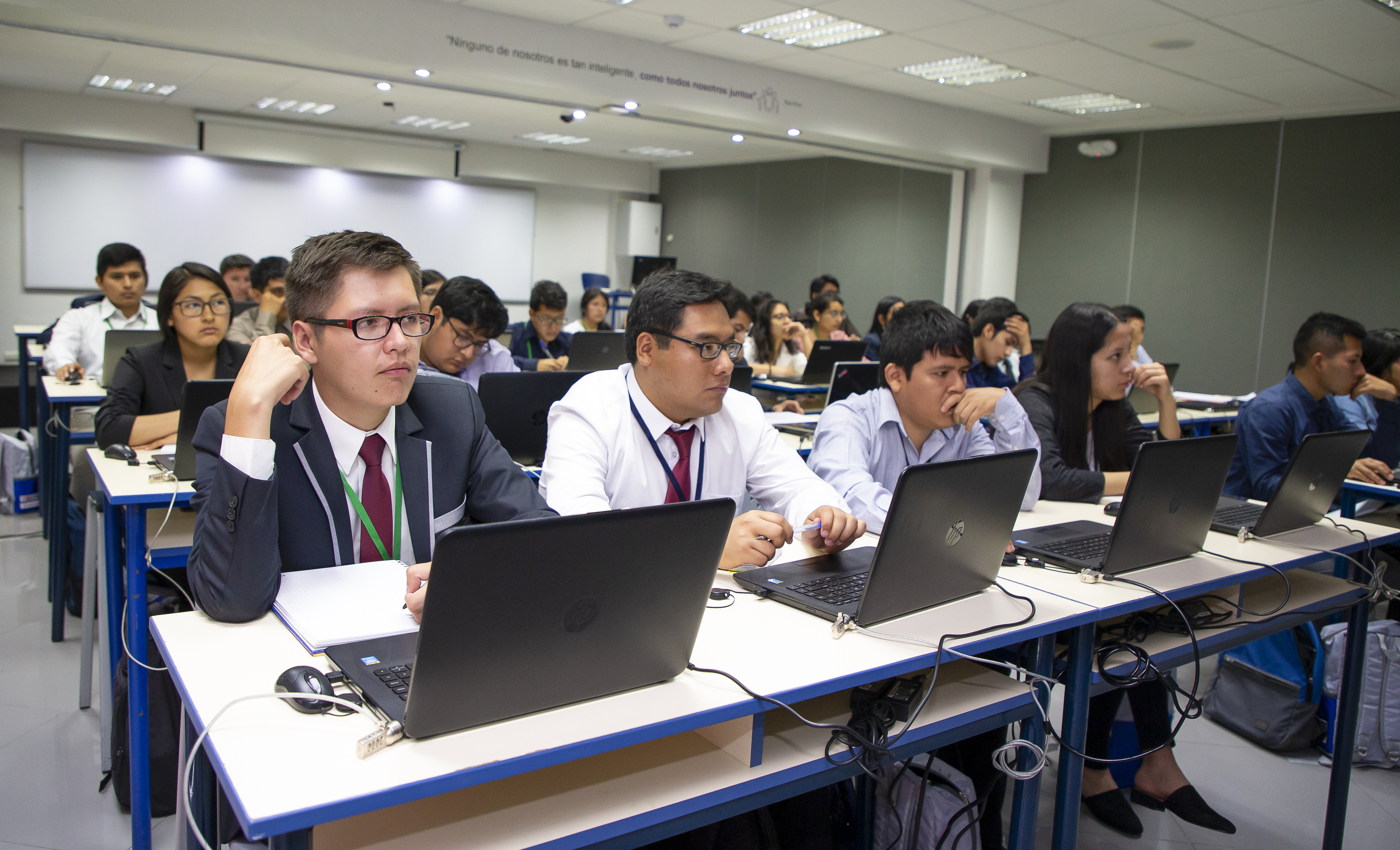Imagen de archivo (CEU 2019)