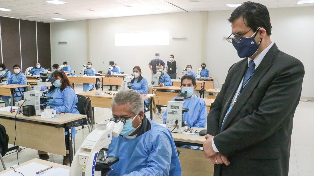 Ministerio de Salud capacitó a profesionales de la salud para fortalecer el diagnóstico de la malaria