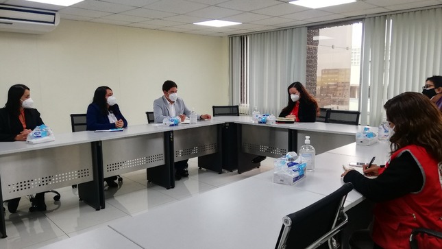 Reunión con el alcalde de Cajabamba
