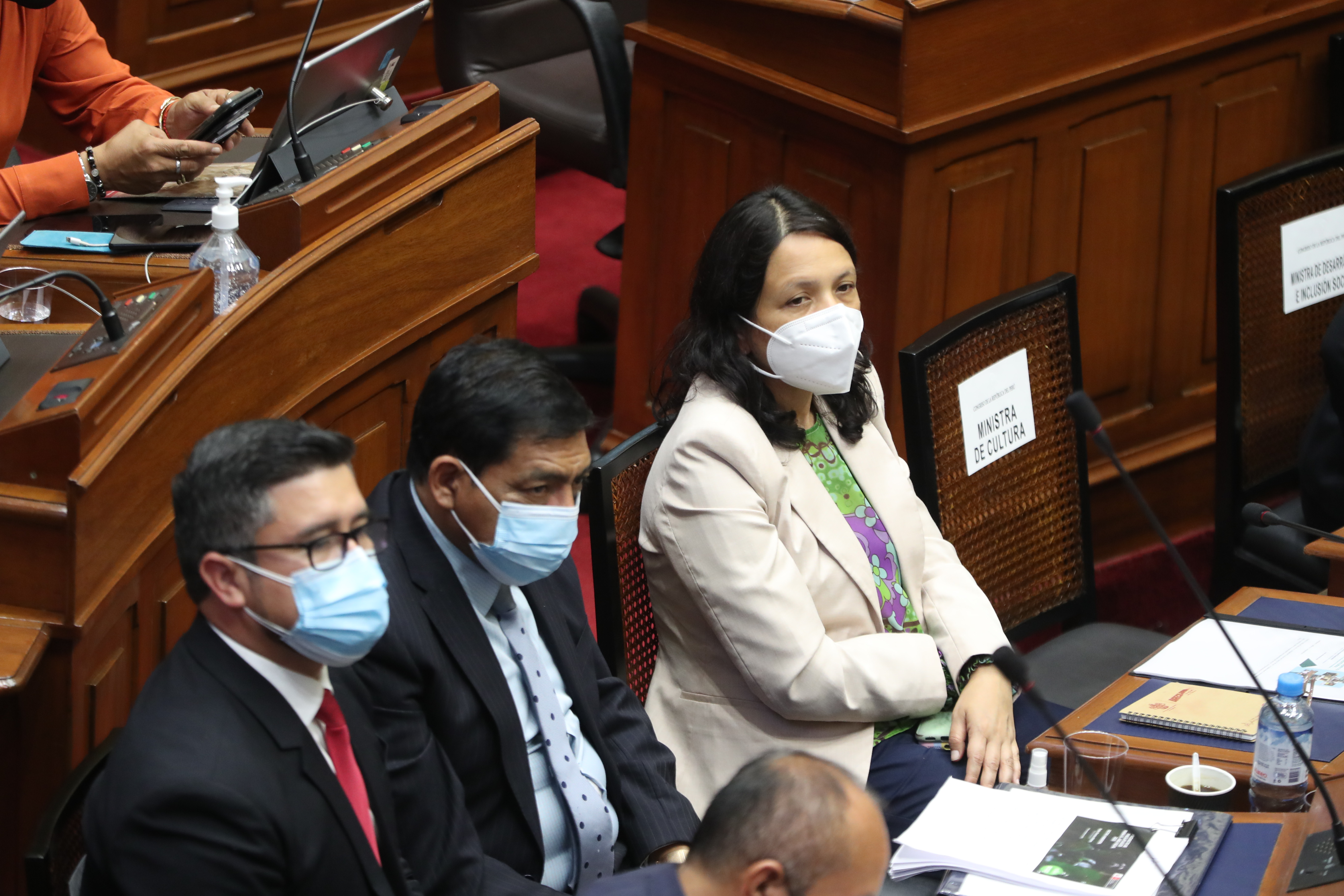 Anahí Durand en el Congreso de la República
