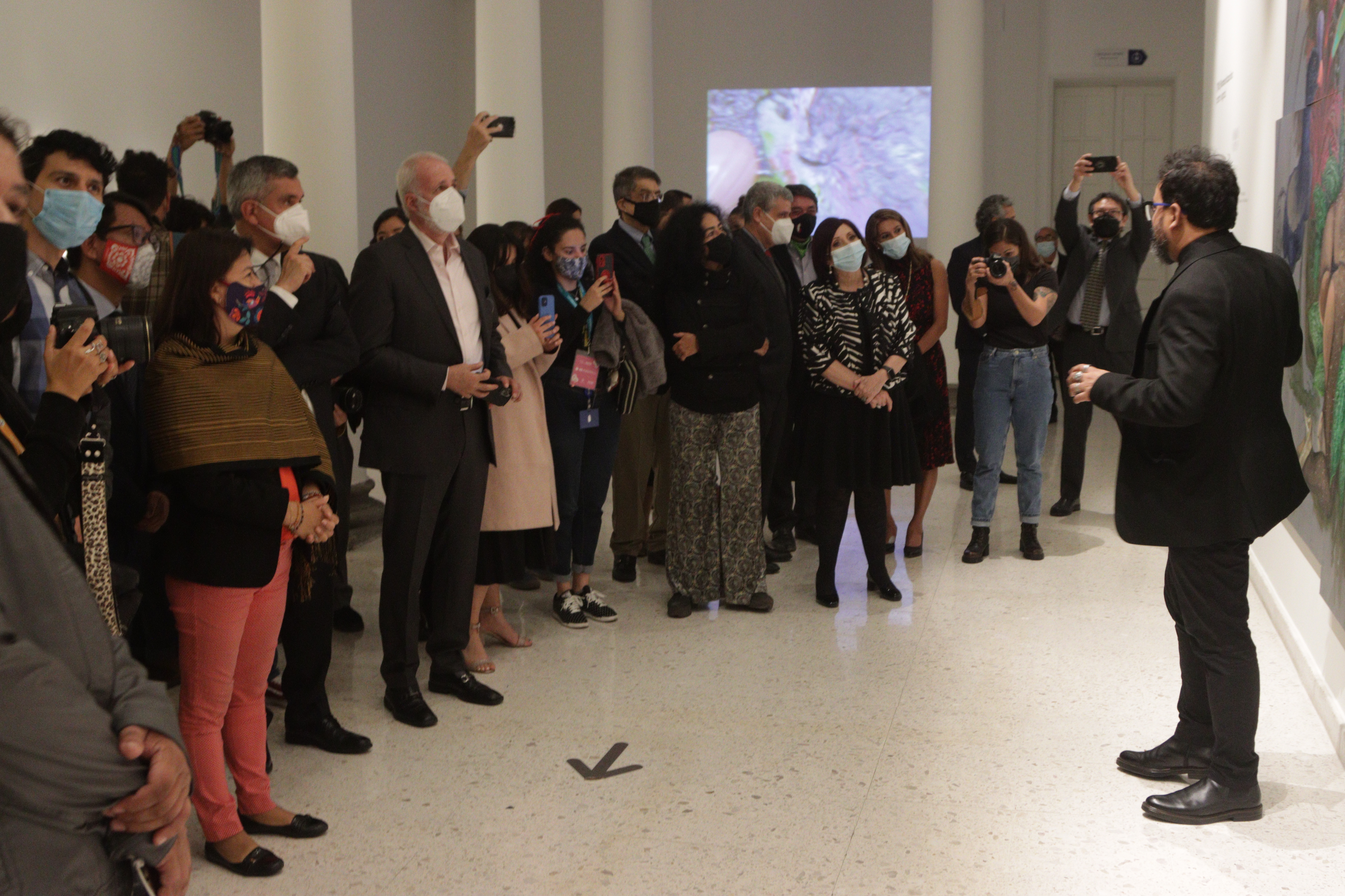 FIL Guadalajara: Ministra de Cultura inaugura exposiciones que muestran nuestra diversidad cultural en el Bicentenario