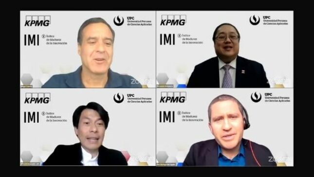 Imagen de los participantes en el evento en línea