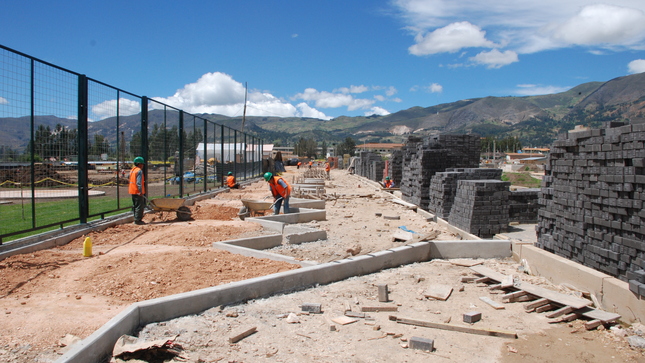 Vía urbana - Cajamarca