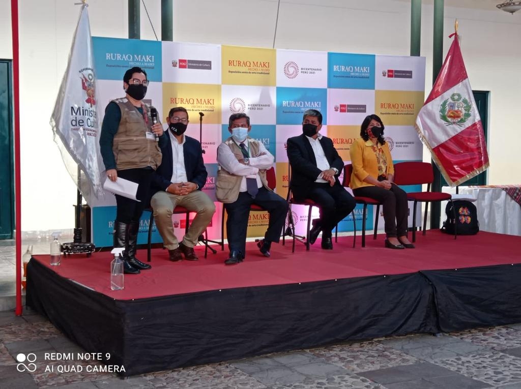 Ruraq Maki en Ayacucho se inauguró con lo mejor de su arte tradicional
