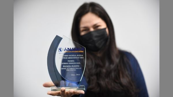 Fotografía de la ceremonia de entrega del premio