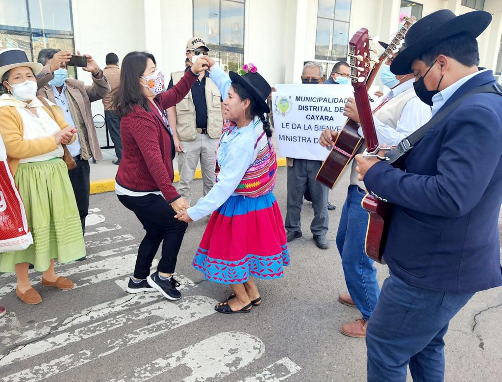 Ministra de Cultura en Ayacucho: "Hay que seguir peleando contra la desigualdad social y la corrupción"