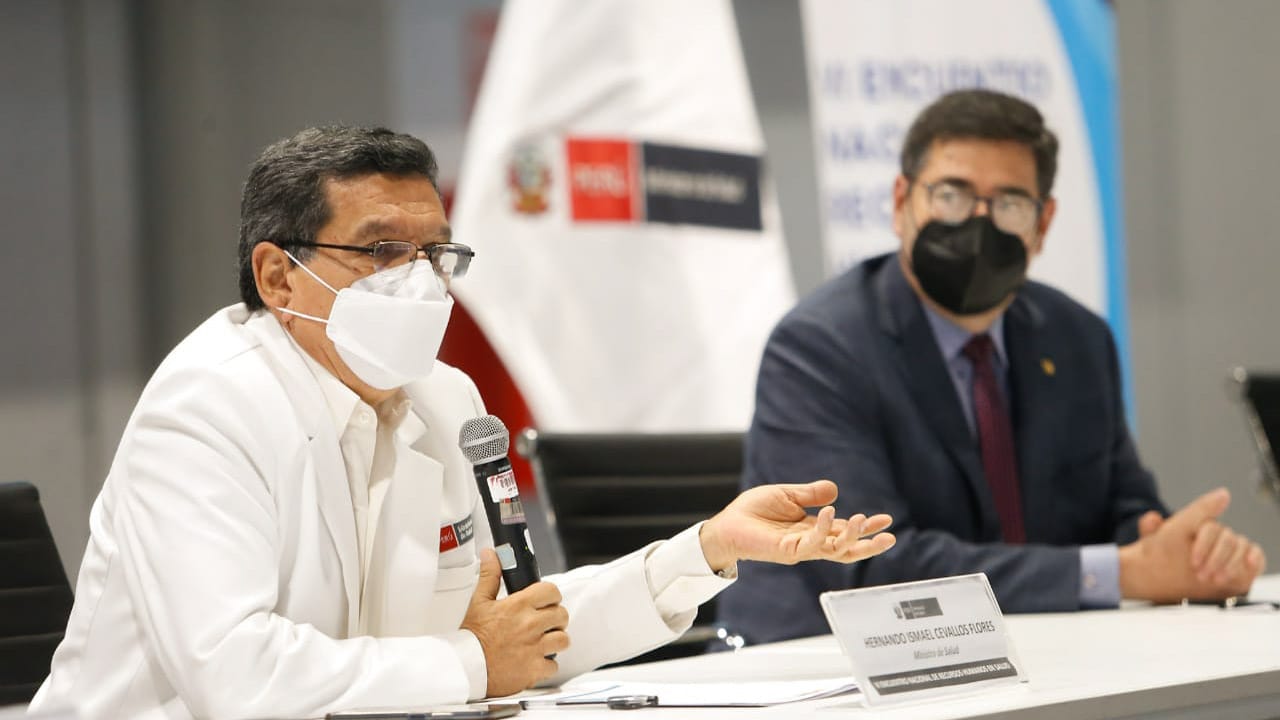 Ministro Cevallos destaca la labor del personal de salud y resalta la necesidad de una mejor distribución del recurso humano