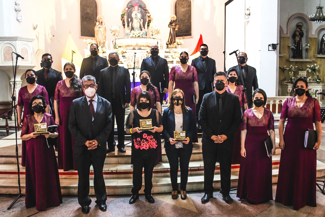 La magia envolvió la ciudad Ica con concierto del Coro Nacional