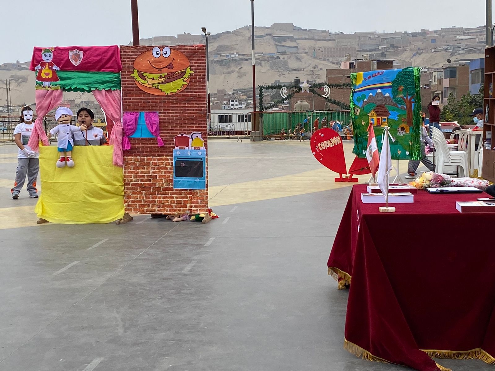Ministerio de Cultura entregó 250 libros a la Municipalidad Distrital de Mi Perú