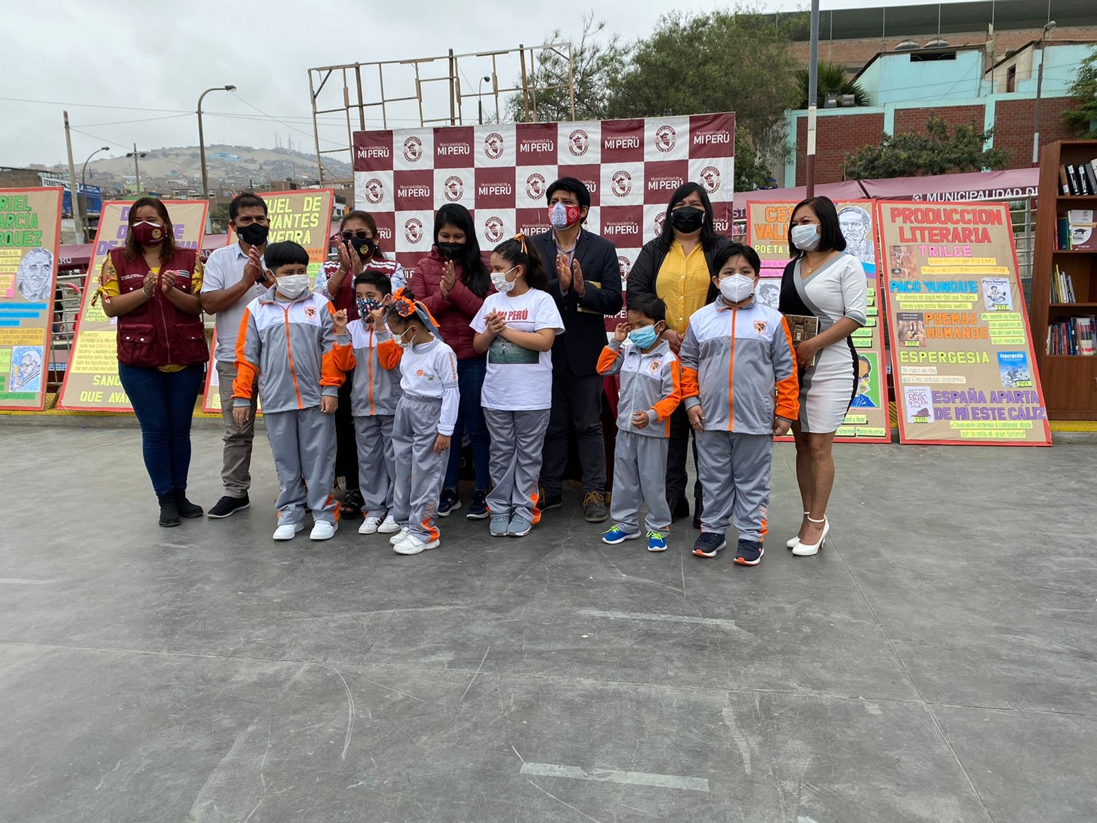 Ministerio de Cultura entregó 250 libros a la Municipalidad Distrital de Mi Perú