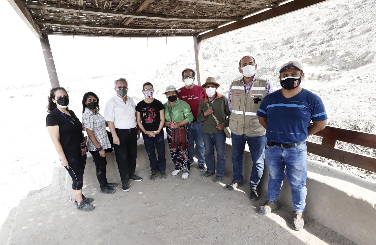 Ministra de Cultura inspeccionó zonas arqueológicas de Ate