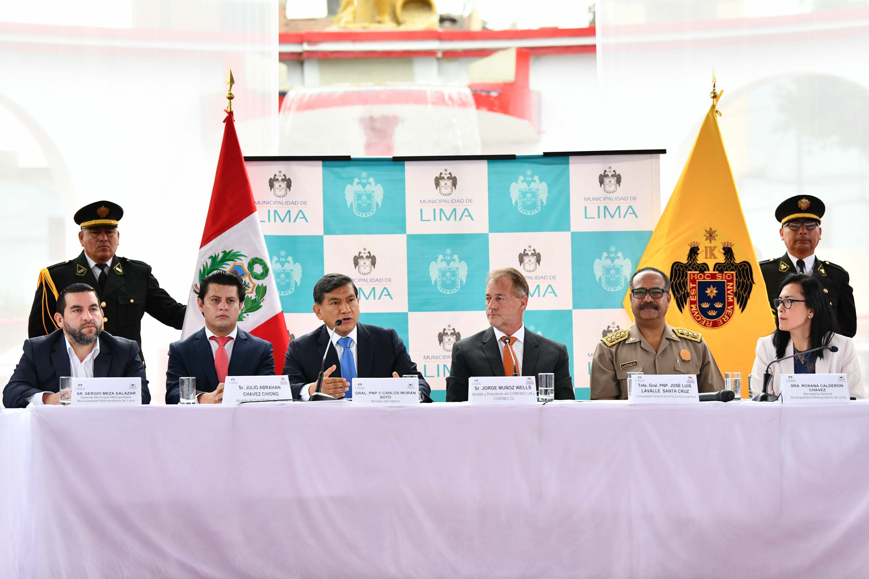 Ministro del Interior, Carlos Morán, participó en primera reunión del Comité Regional y Distrital de Seguridad Ciudadana, encabezada por el alcalde de Lima, Jorge Muñoz.