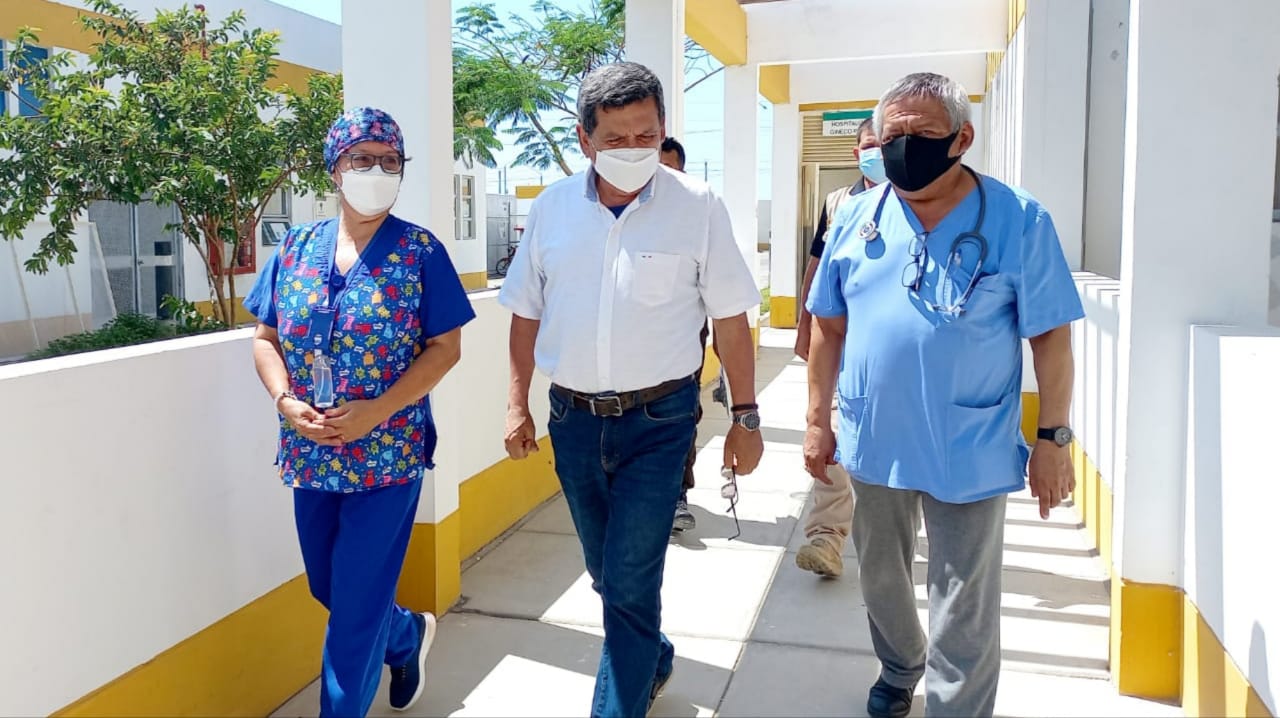Piura: Ministro de Salud supervisa la capacidad hospitalaria de la región