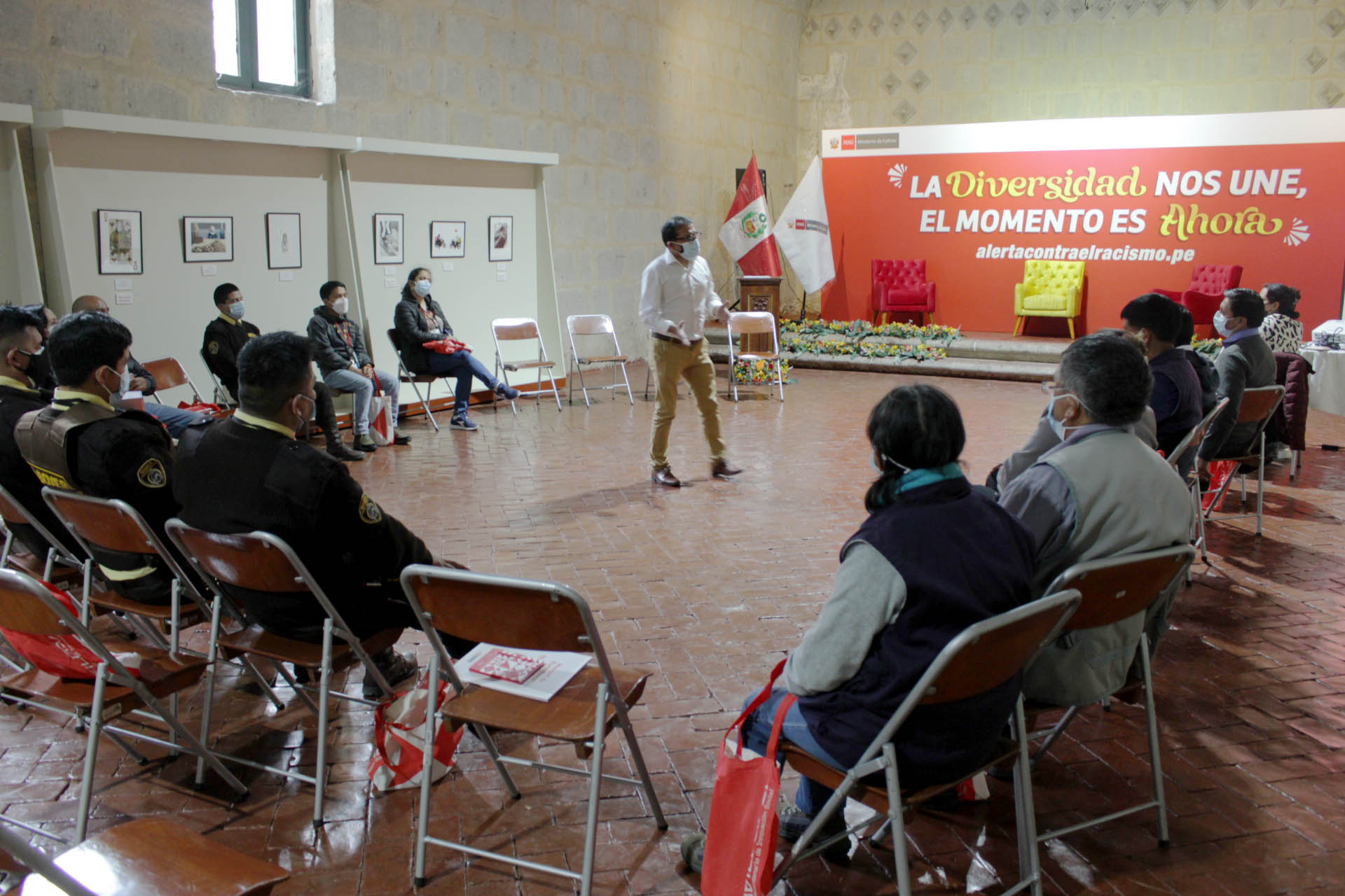 Ministerio de Cultura presentó la campaña “La diversidad nos une” y el servicio ORIENTA en regiones de Ayacucho y Cajamarca