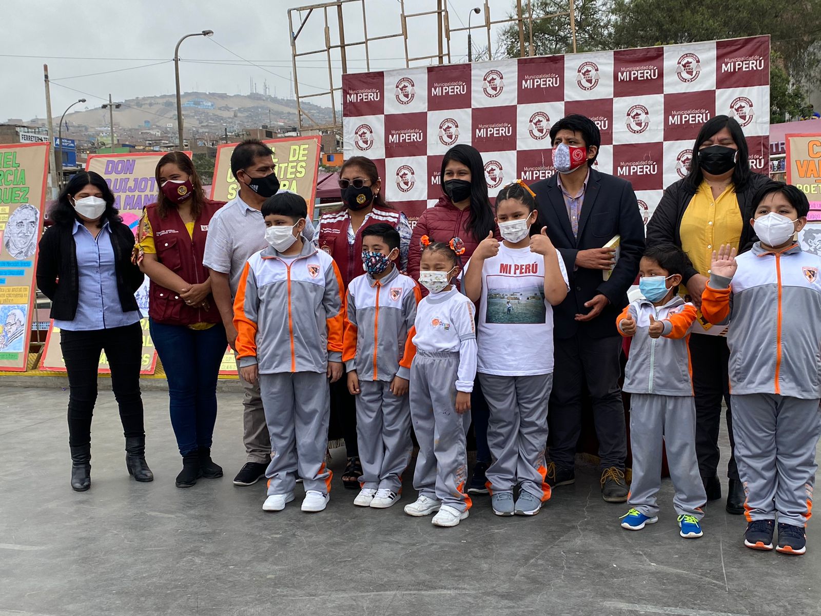 Municipalidad Distrital de Mi Perú recibió 250 colecciones de libros del Ministerio de Cultura