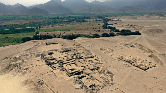 Sitios arqueológicos Chupacigarro y Caral y terrenos invadidos