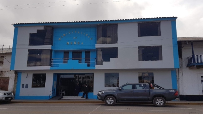 Contraloría evidenció que municipalidad de Nuñoa contrató a postores que incumplen requisitos