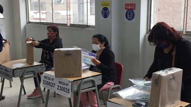 Las elecciones internas sirven para que los movimientos políticos definan a sus candidatos finales. 