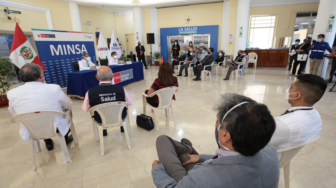 Minsa y EsSalud suscriben convenio para implementar el Registro Nacional de Historia Clínica Electrónica Única