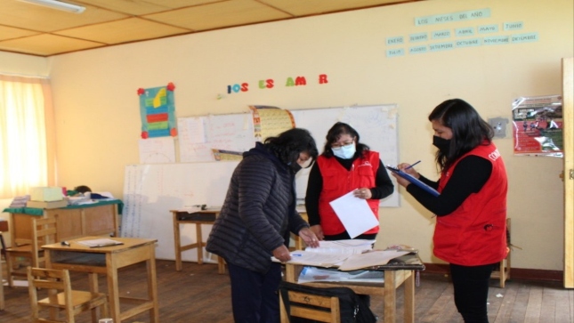 Contraloría supervisa 317 instituciones educativas públicas de Puno previo al retorno de clases