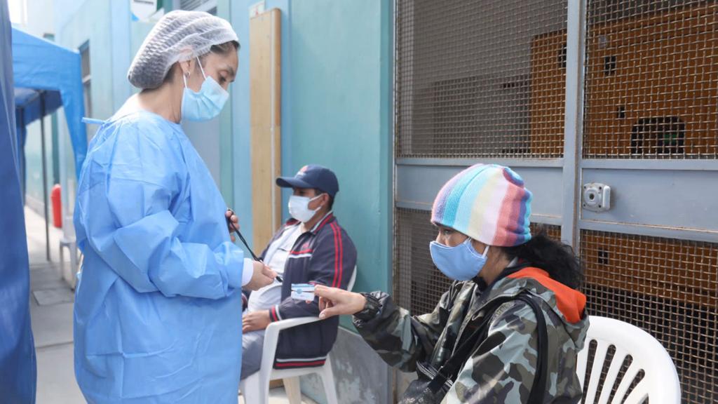 Minsa y Diresa Callao implementan punto de diagnóstico molecular rápido en centro de salud Mi Perú
