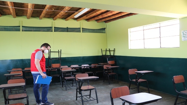 Contraloría supervisa en Ica más de 200 instituciones educativas públicas previo al retorno de clases