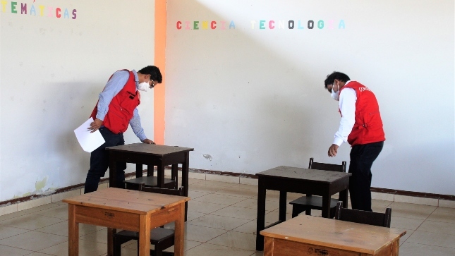 Contraloría supervisa en Tumbes más de 120 instituciones educativas públicas