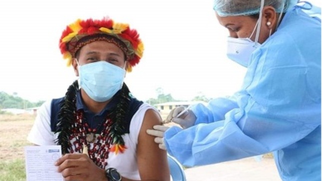 Más de 800 mil dosis de la vacuna contra la COVID-19 se aplicaron en pueblos indígenas u originarios y pueblo afroperuano