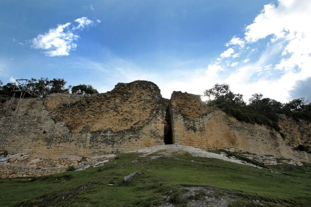 Ministerio de Cultura declara en emergencia el Complejo Arqueológico de Kuélap en Amazonas