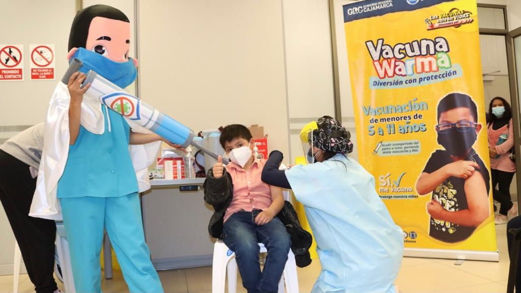 Cajamarca: Campaña “Vacuna Warma” contra la COVID-19 continúa protegiendo a la población infantil