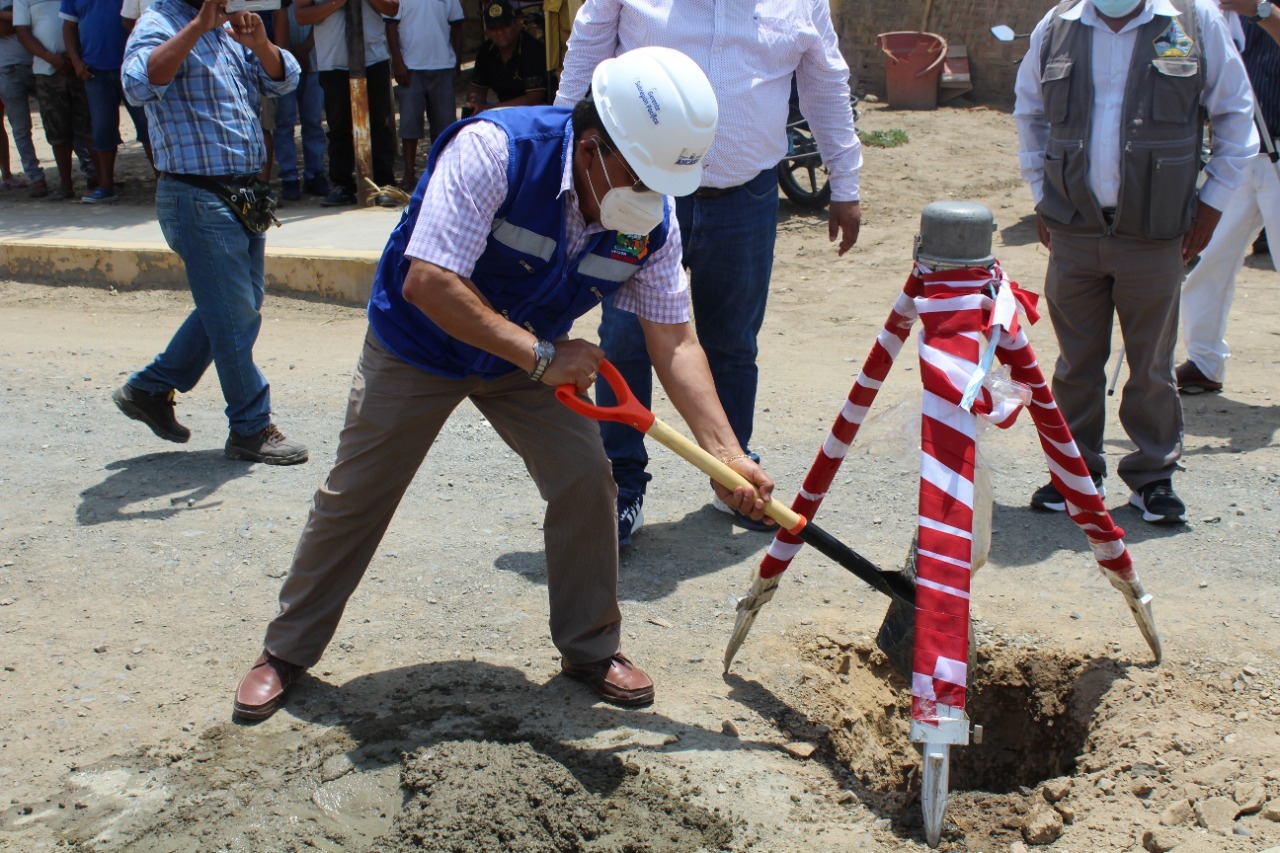  OBRAS DE PISTAS Y VEREDAS EN LOS DISTRITOS DE NEPEÑA Y COMANDANTE NOEL EN CASMA
