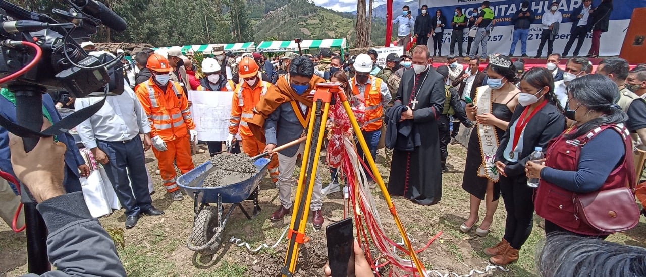 Presidente Castillo se compromete a financiar obras de Hospital La Caleta y proyecto Chinecas