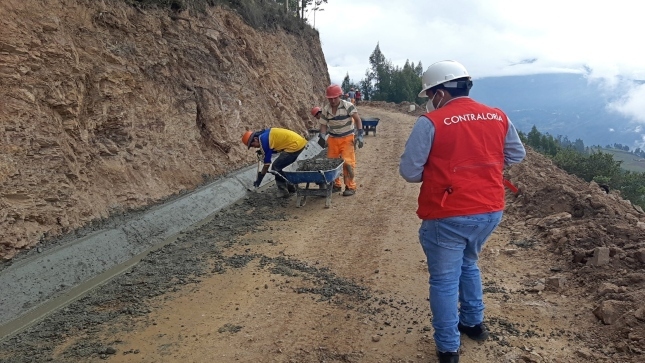 Contraloría advierte trabajos inconclusos en rehabilitación vial en distrito de Mollepata
