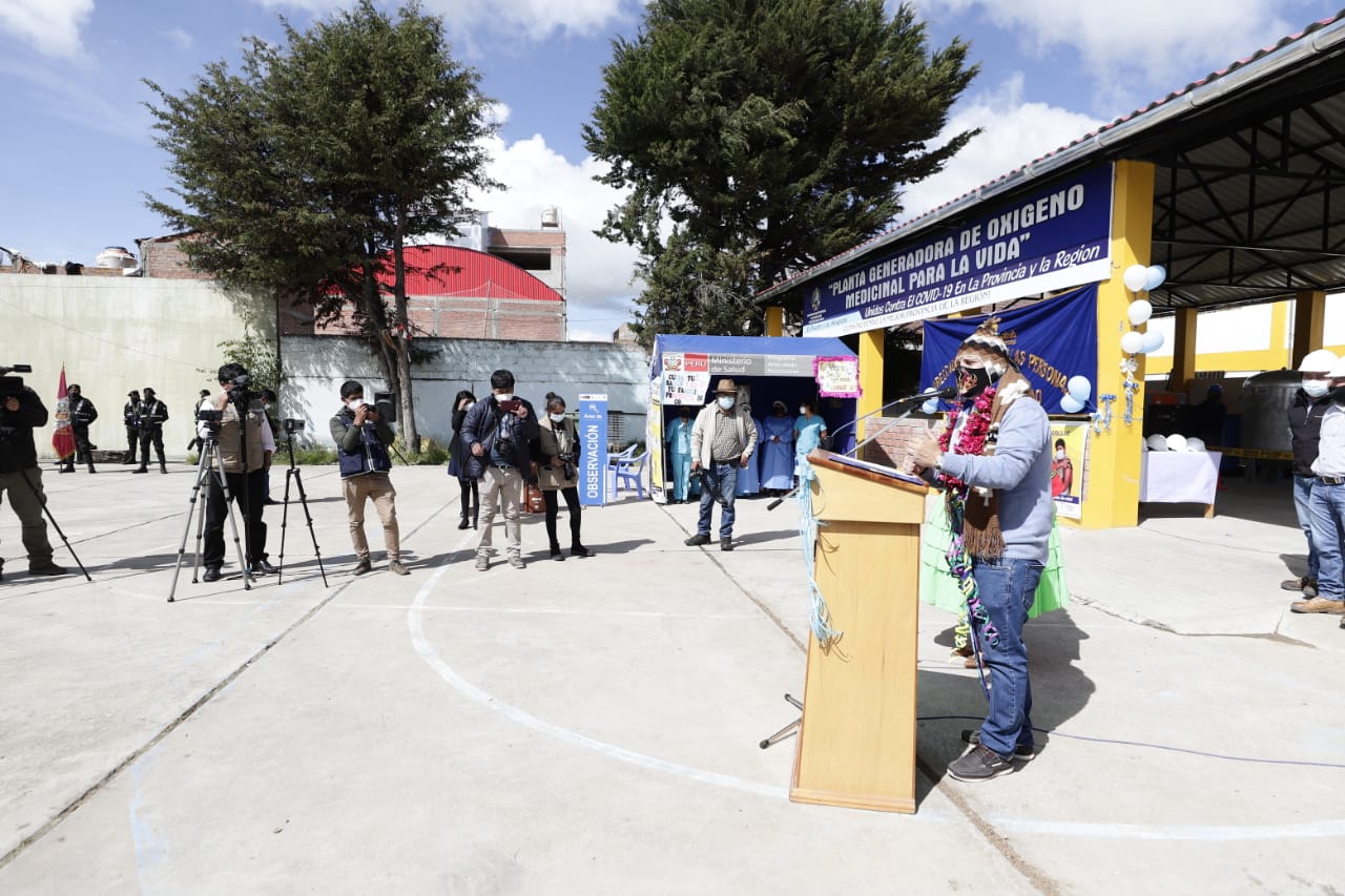 Ministro de Cultura inauguró planta de oxígeno y cadena de frío para el Pueblo Aimara en la región Puno