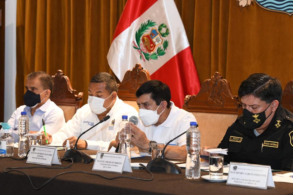 Titular del Interior llegó con equipos de Diroes, Dirincri y Migraciones para luchar contra la inseguridad ciudadana.