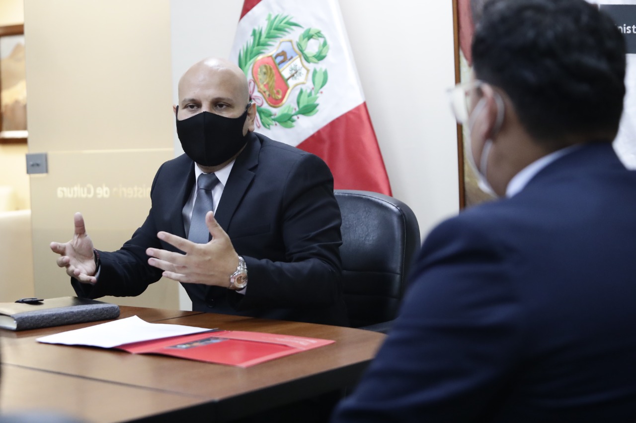 Ministro de Cultura anuncia la creación de la Cinemateca Nacional