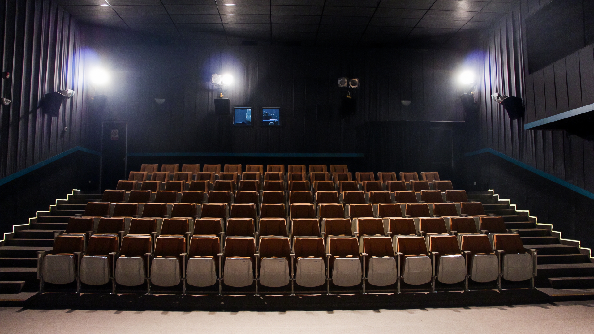 Después de dos años, reabre sus puertas la sala de cine del Ministerio de Cultura