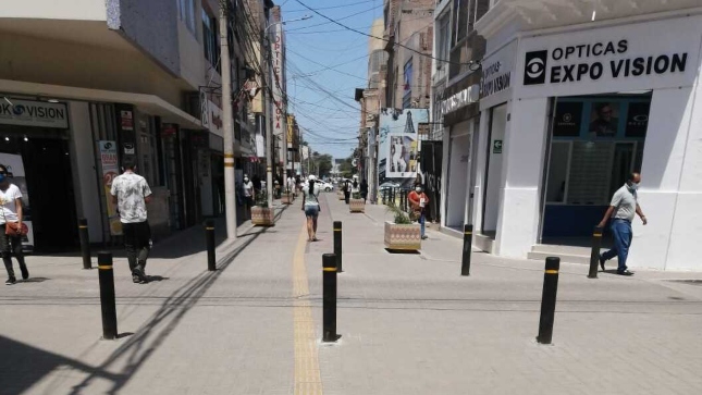 Contraloría advierte riesgos en obra de calle Elías Aguirre por trabajos de saneamiento inconclusos