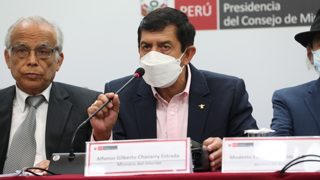 Ministro Chávarry ordena exhaustiva investigación sobre presunta mafia en Policía de Tránsito