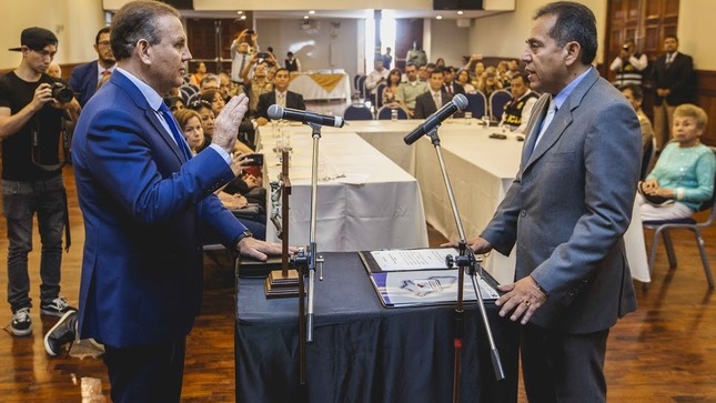 General César Gentille toma juramento a presidentes de Comités de Seguridad Ciduadana.