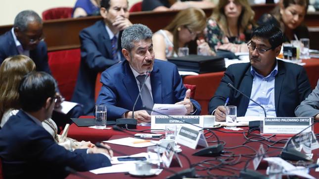 Ministro Valencia: “Ministerio de Cultura no cederá un centímetro en la defensa del patrimonio”