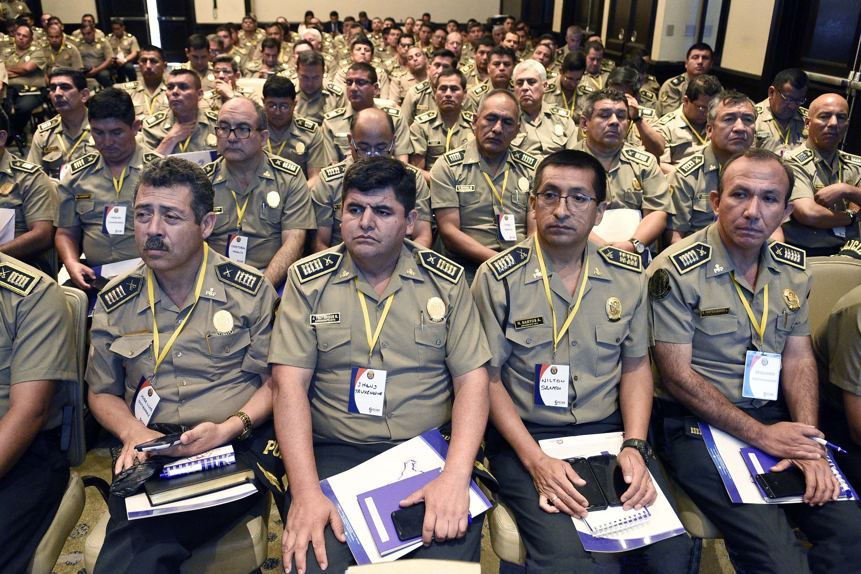 Ministro del Interior clausuró taller de fortalecimiento de liderazgo y comunicación afectiva.